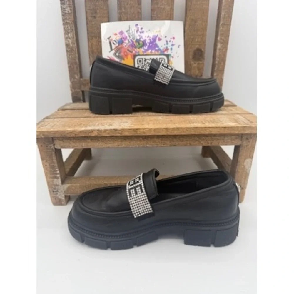 Bebe Girls Black Lug Sole Loafers Rhinestone Logo Strap Size 11 Toddler Little